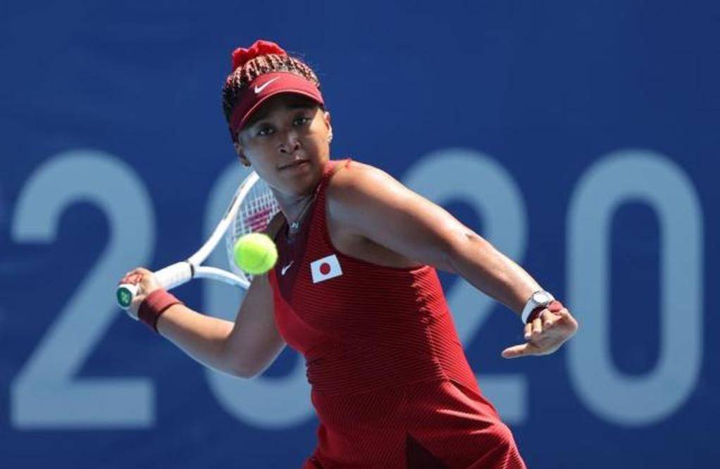 何奋力拼搏 何奋力拼搏